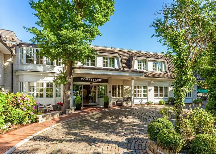 Hotel Courtyard By Marriott Hamburg Airport